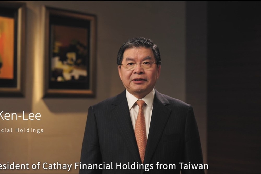 國泰金控總經理李長庚擔任COP30重要周邊會議「世界氣候高峰會」的開場講者，盼與各界共同創造「氣候與自然的摩爾定律」。