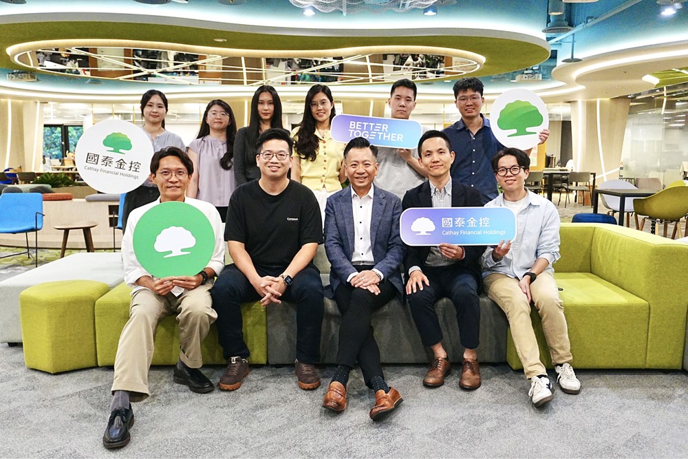 國泰金控發表開源小型語言模型驗證結果，精準進行客戶意圖判斷，促進AI了解在地金融服務語意、專有名詞、模糊提問，可作為企業未來選用AI語言模型進行訓練的參考。